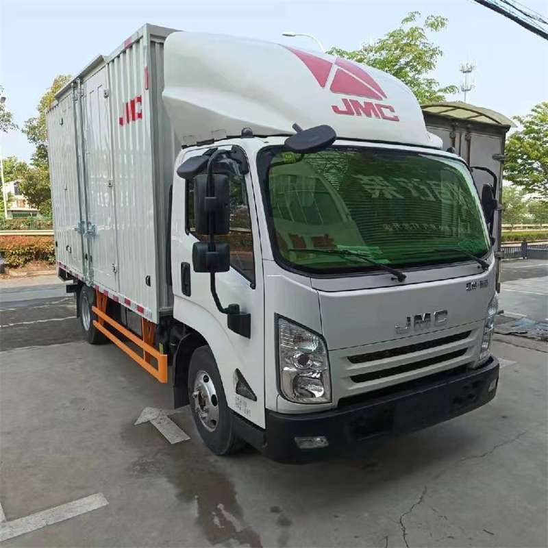 鞍山市仁化县物流：多元服务与高效运输线路探秘