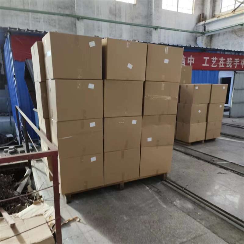 鞍山市喀什地区：物流专线的高效货运之旅