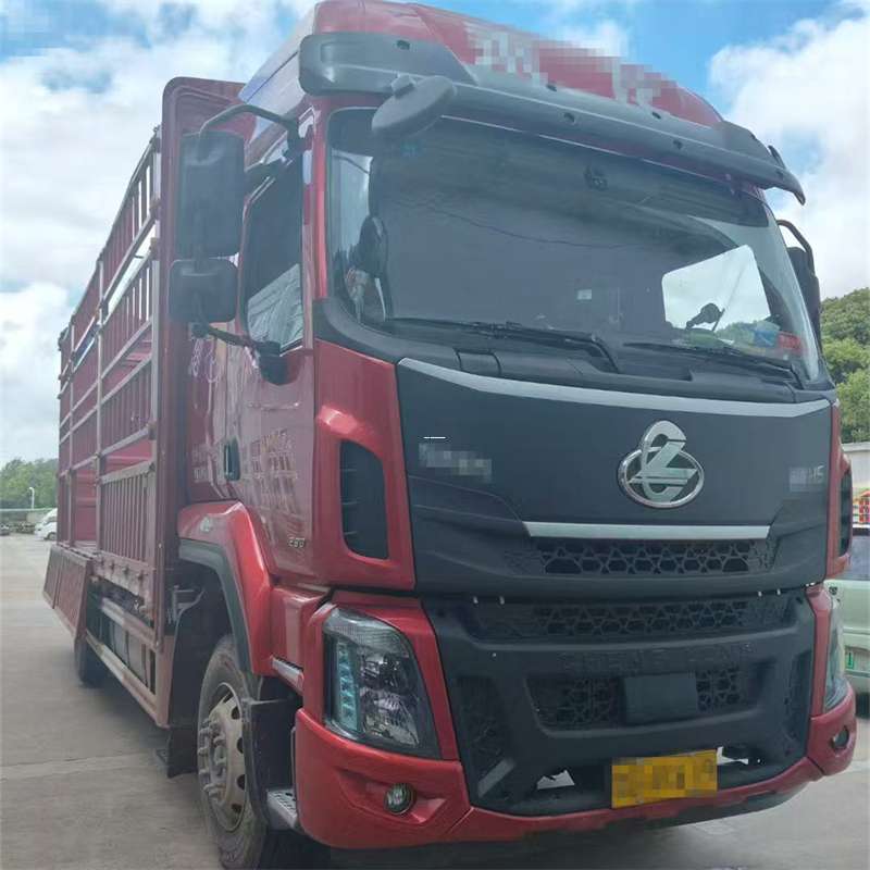 鞍山市大安市物流：多元服务与高效运输线路探索