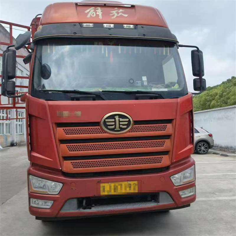 鞍山市市物流运输：多样服务与线路探索