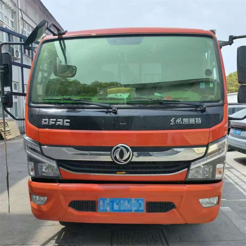 鞍山市白朗县进仓物流：专线直达的多元货运探索