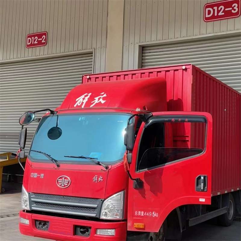 鞍山市和田县物流专线：畅通大件与出口运输之路