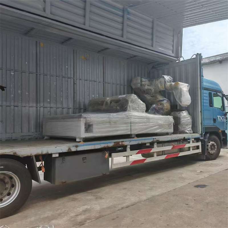 鞍山市尉犁县物流专线：高效直达的多元运输之旅