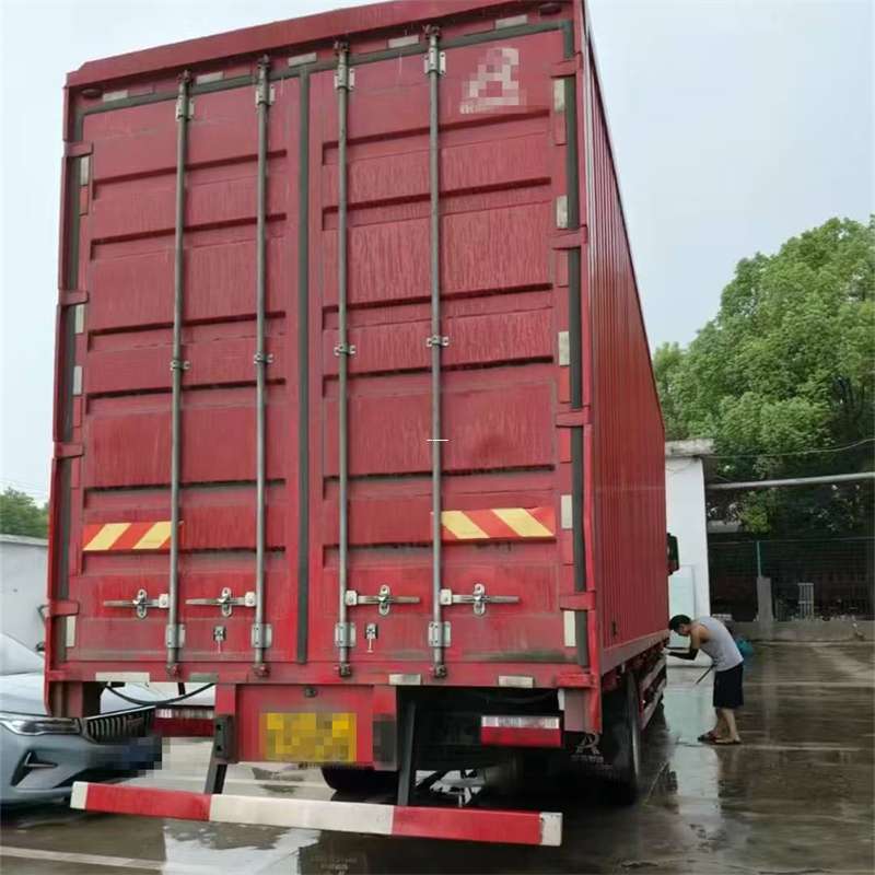 鞍山市威宁县物流：多元服务与高效运输线路探秘