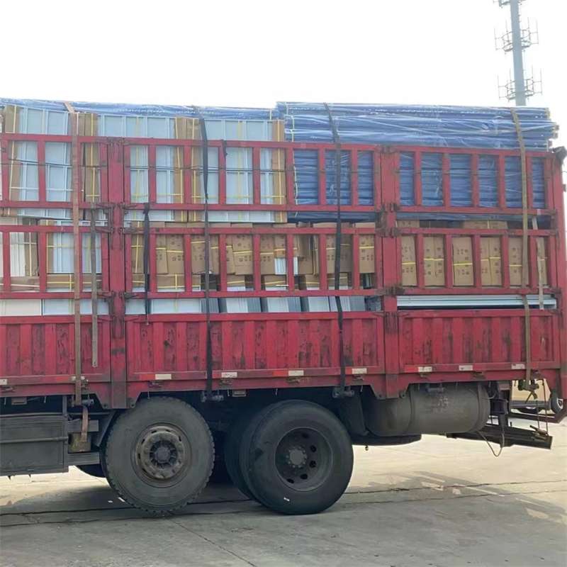 鞍山市黔西县物流：多样运输服务与线路探索