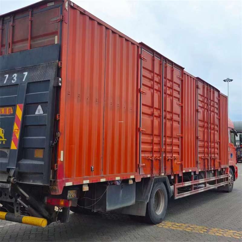 鞍山市万源市物流：多元化运输服务探秘